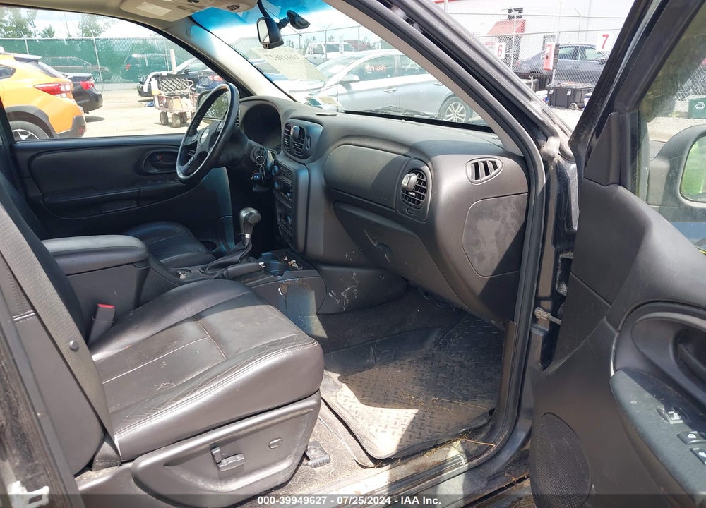 2009 CHEVROLET TRAILBLAZER LT VIN: 1GNDT33S392131097