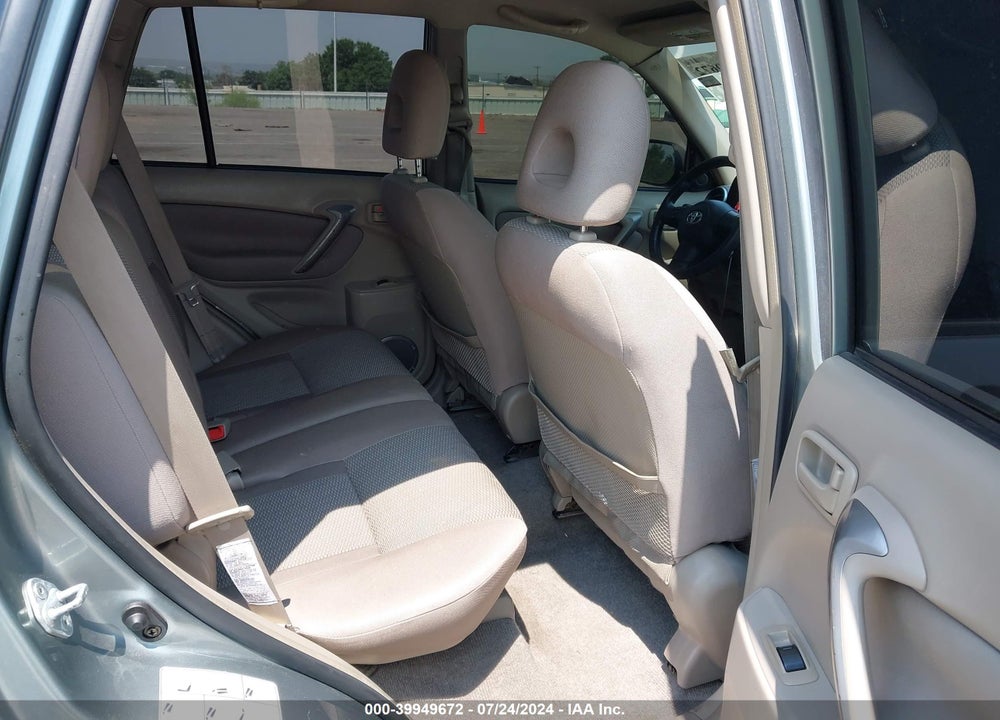 2005 TOYOTA RAV4 VIN: JTEHD20V956047123