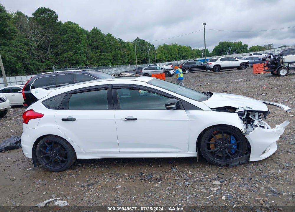 2016 FORD FOCUS RS VIN: WF0DP3TH4G4116110