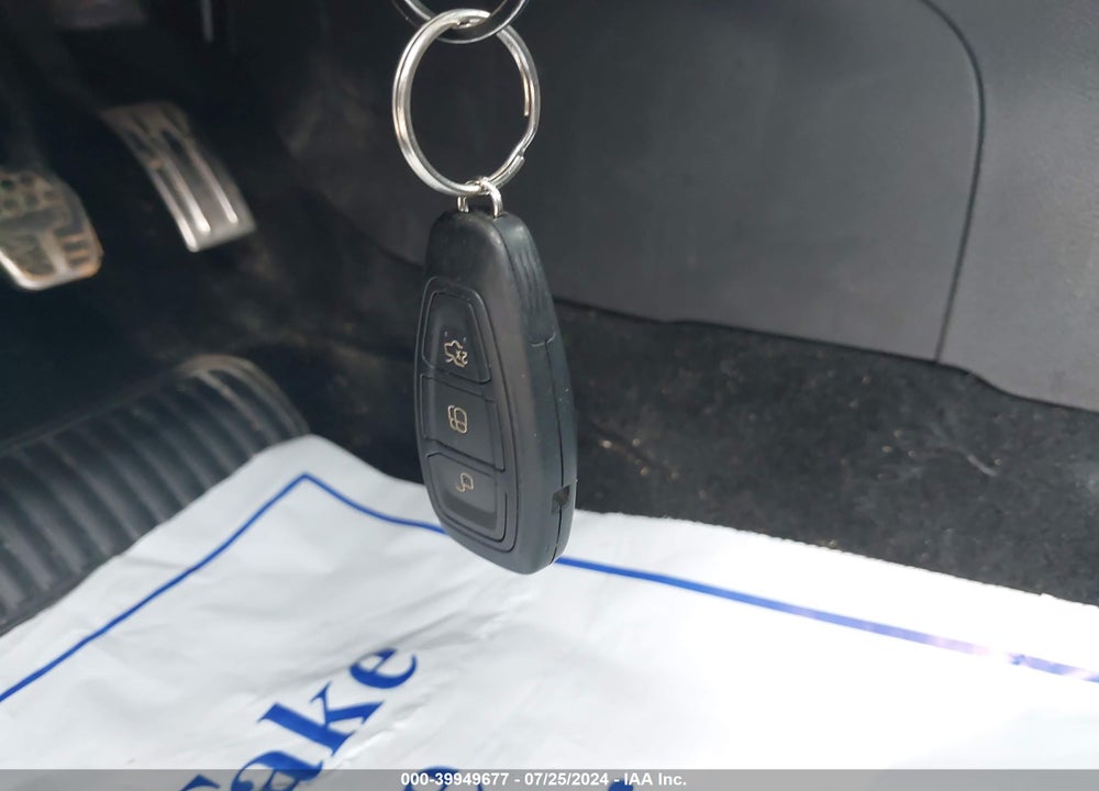 2016 FORD FOCUS RS VIN: WF0DP3TH4G4116110