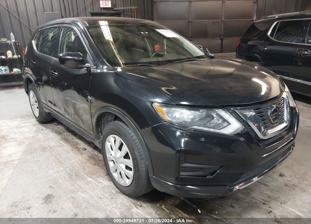2018 NISSAN ROGUE S VIN: JN8AT2MV3JW310854