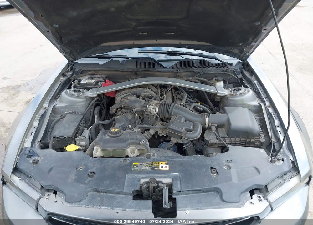 2011 FORD MUSTANG V6 PREMIUM VIN: 1ZVBP8EM0B5109236
