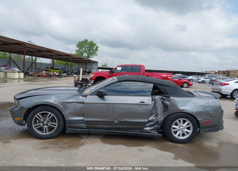 2011 FORD MUSTANG V6 PREMIUM VIN: 1ZVBP8EM0B5109236