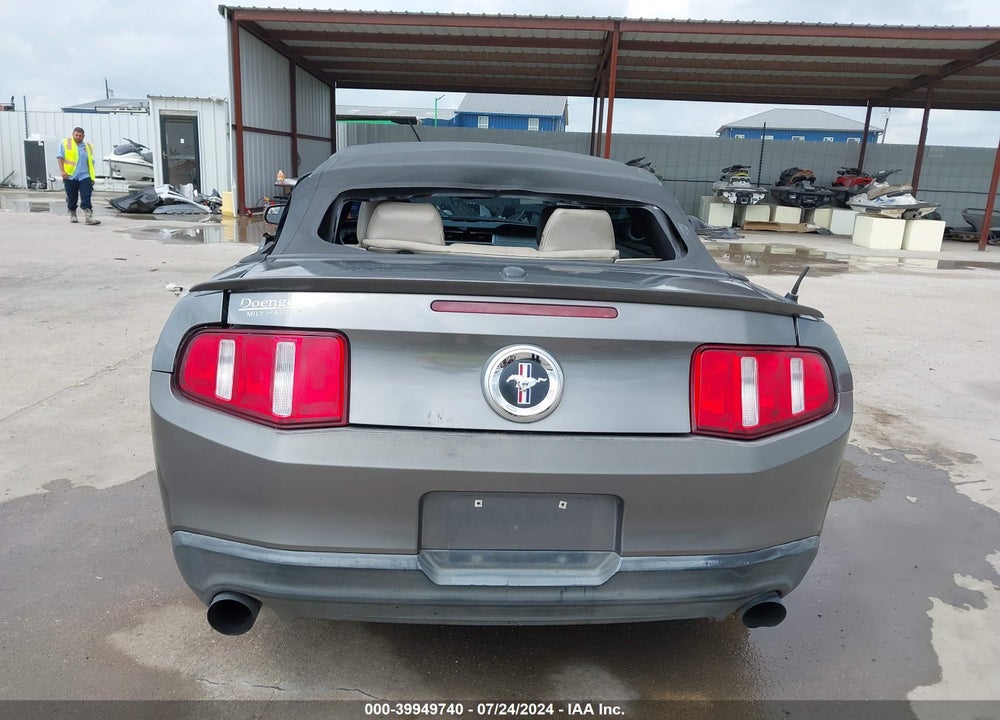2011 FORD MUSTANG V6 PREMIUM VIN: 1ZVBP8EM0B5109236