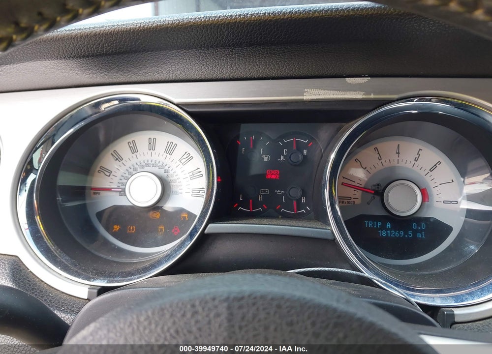 2011 FORD MUSTANG V6 PREMIUM VIN: 1ZVBP8EM0B5109236