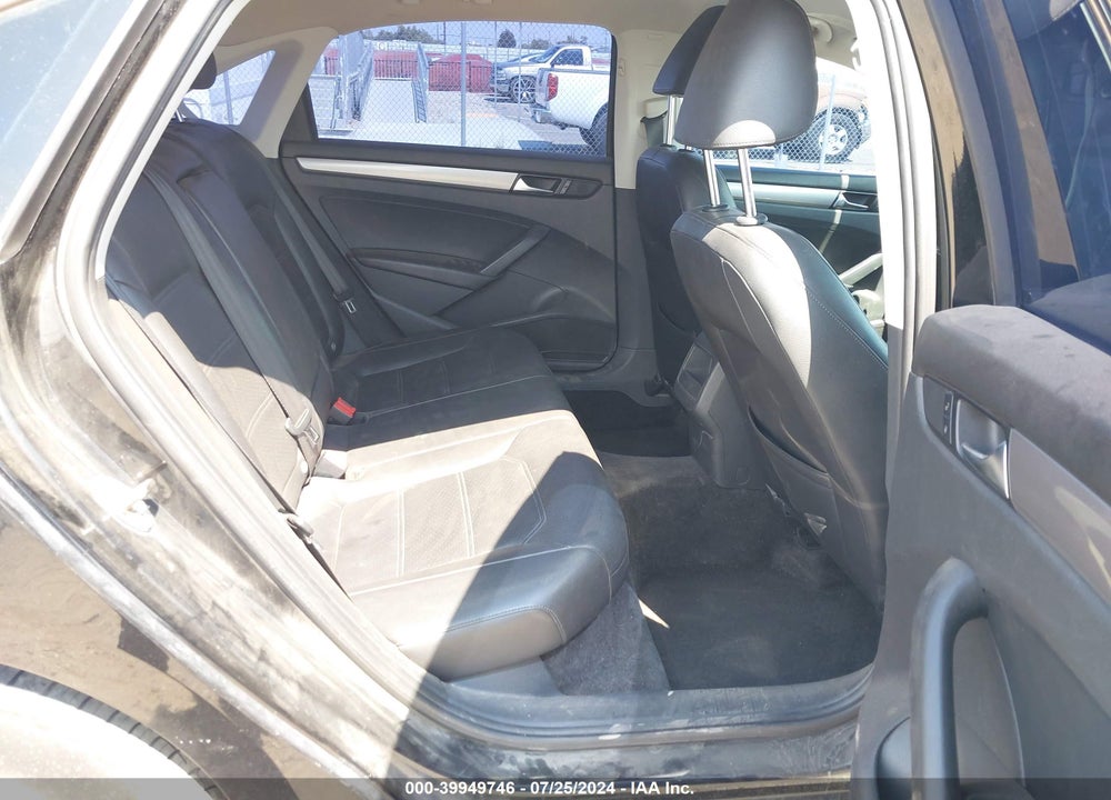 2015 VOLKSWAGEN PASSAT 1.8T WOLFSBURG EDITION VIN: 1VWAT7A37FC031599