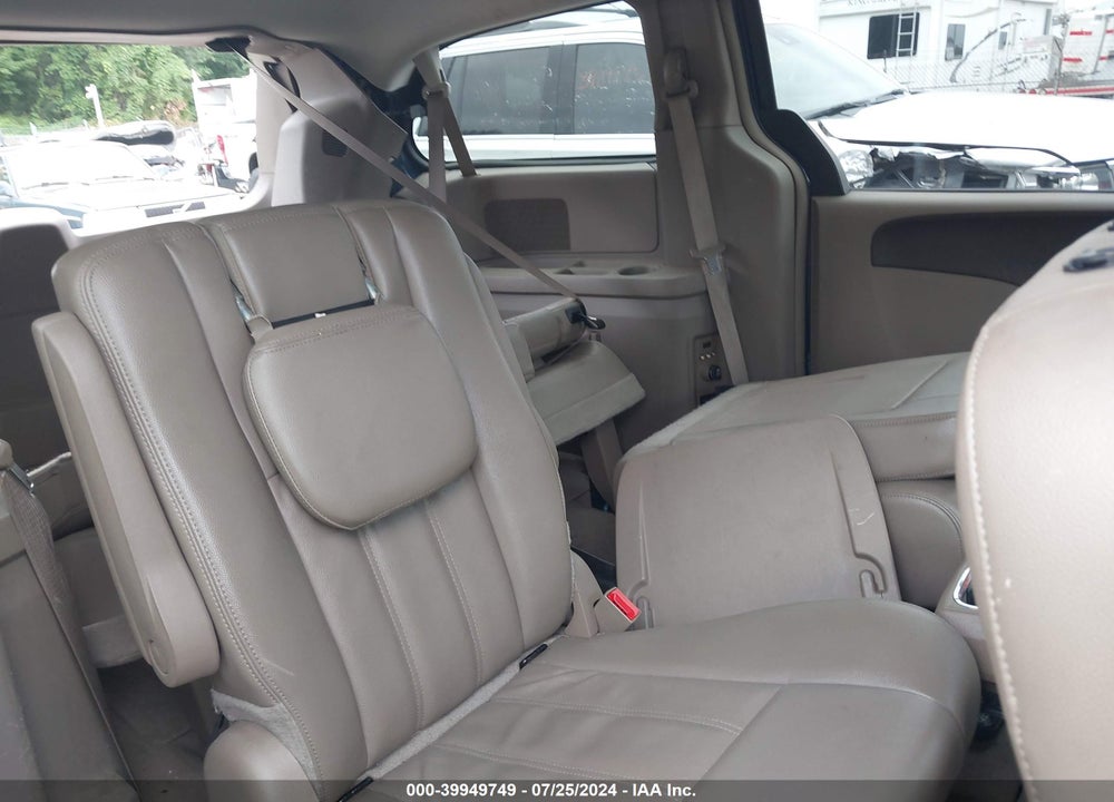 2014 CHRYSLER TOWN & COUNTRY TOURING VIN: 2C4RC1BG5ER217779