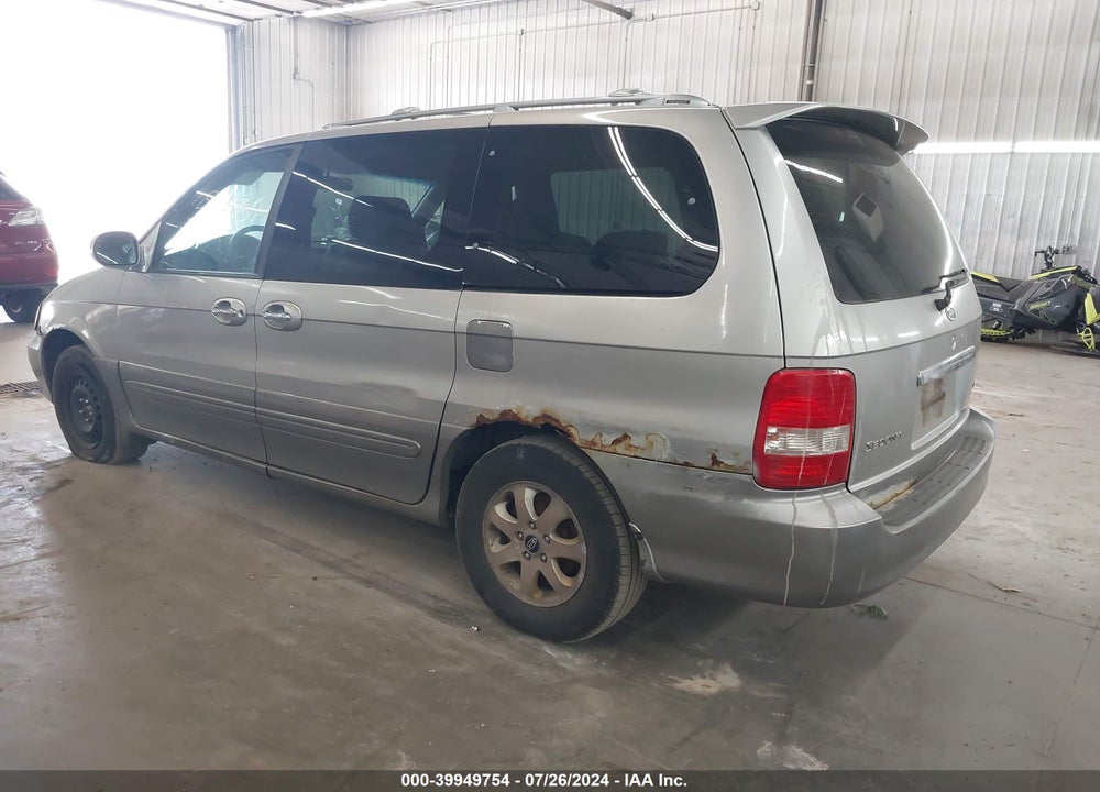 2005 KIA SEDONA EX/LX VIN: KNDUP131356668841