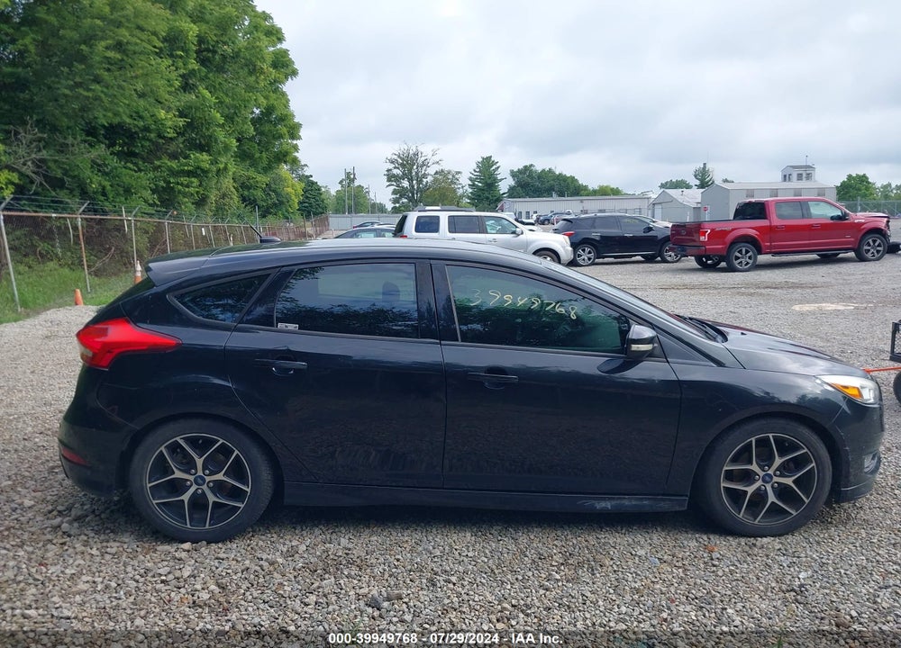 2015 FORD FOCUS SE VIN: 1FADP3K25FL373710