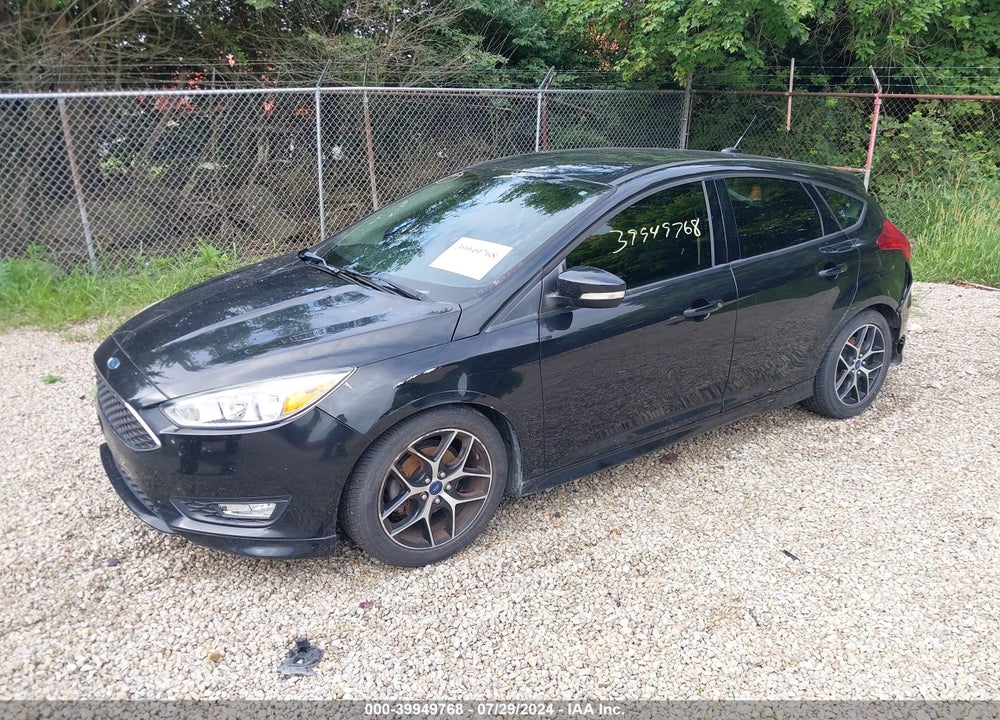 2015 FORD FOCUS SE VIN: 1FADP3K25FL373710