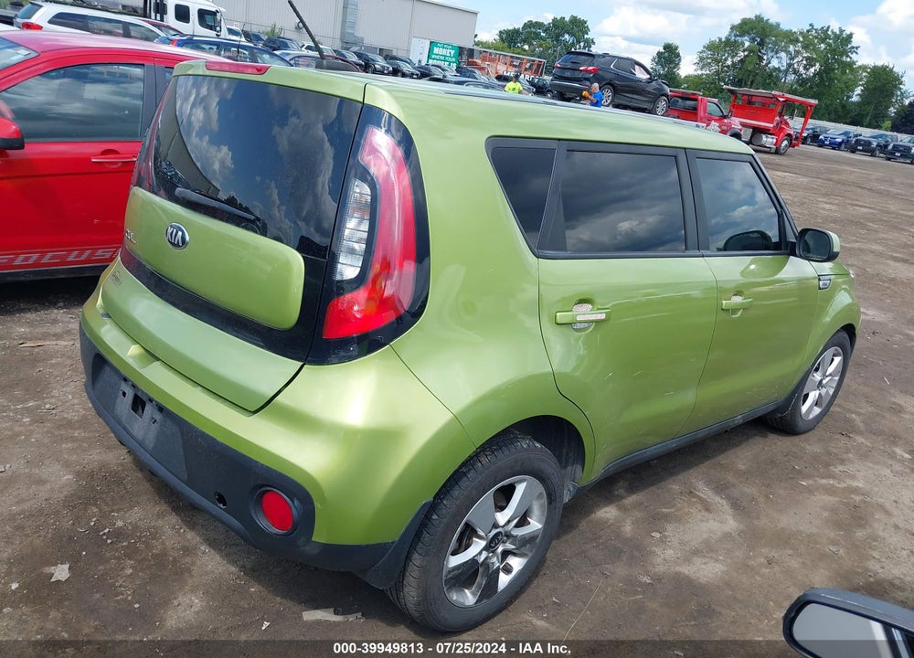 2018 KIA SOUL VIN: KNDJN2A23J7893436