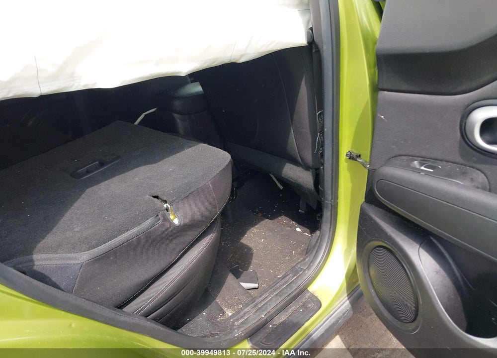 2018 KIA SOUL VIN: KNDJN2A23J7893436
