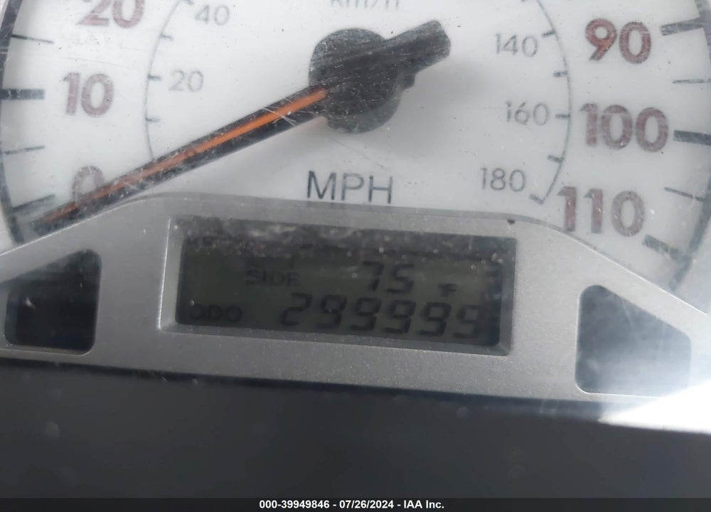 2005 TOYOTA COROLLA S VIN: 2T1BR32E15C381332