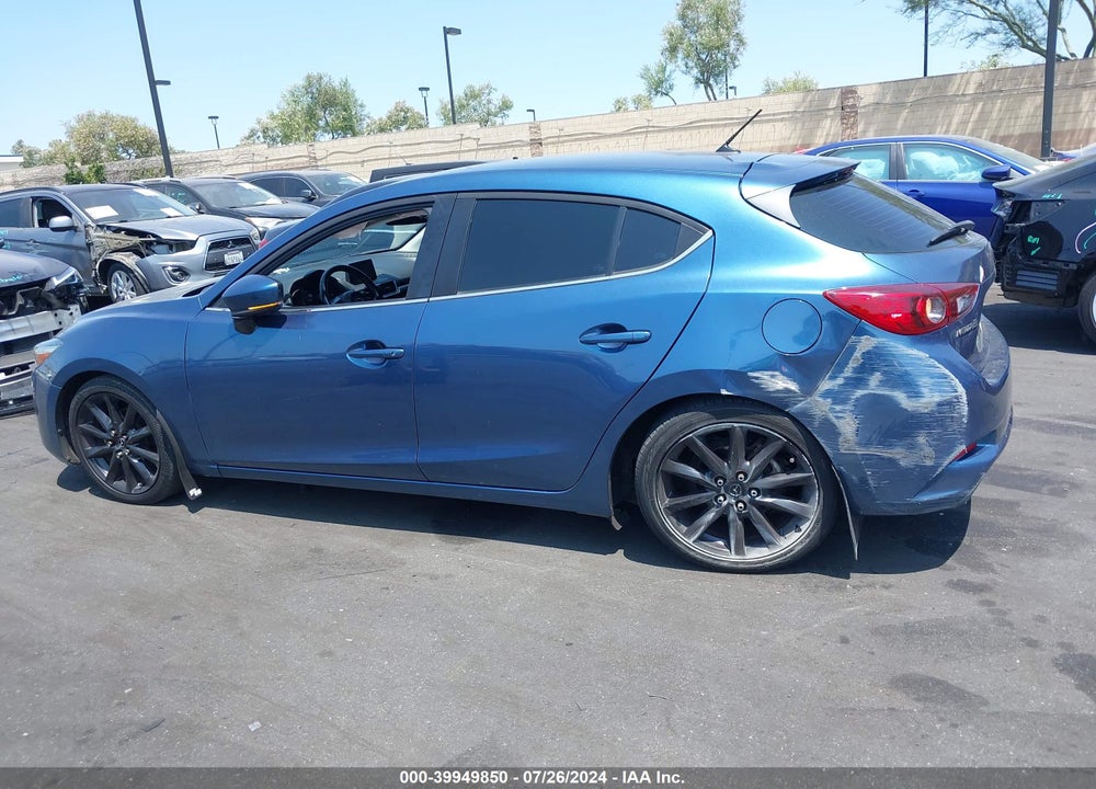 2018 MAZDA 3 TOURING VIN: 3MZBN1L36JM263806