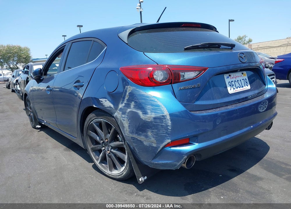 2018 MAZDA 3 TOURING VIN: 3MZBN1L36JM263806
