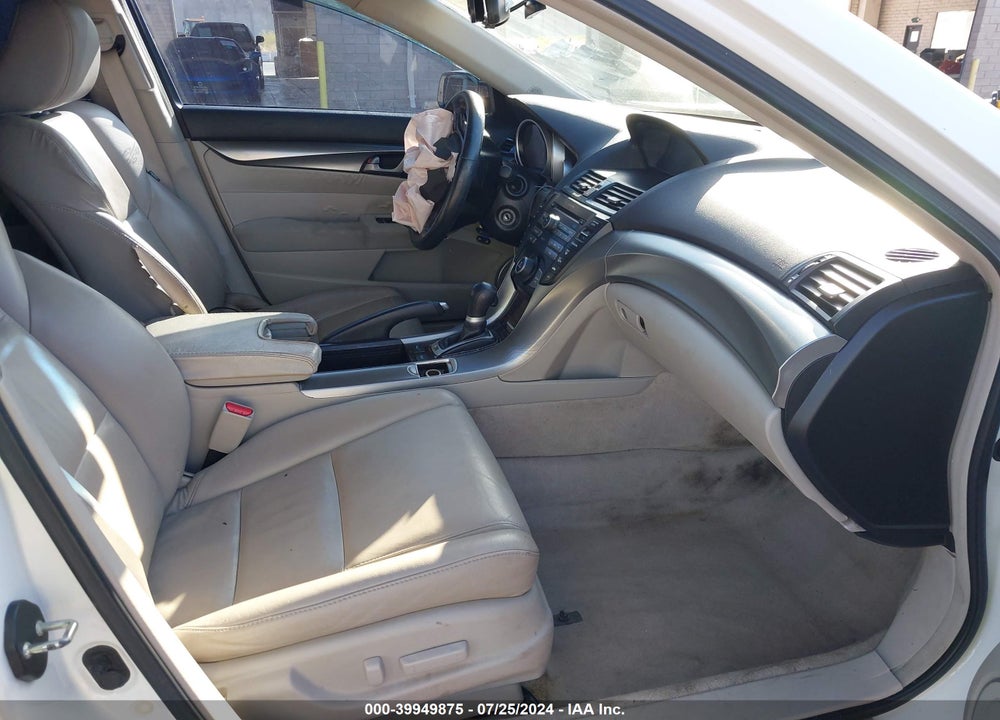 2010 ACURA TL 3.5 VIN: 19UUA8F22AA011441