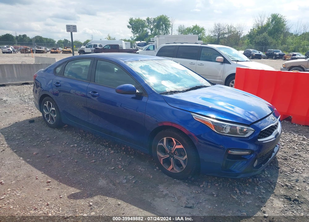 2019 KIA FORTE LXS VIN: 3KPF24AD4KE105759