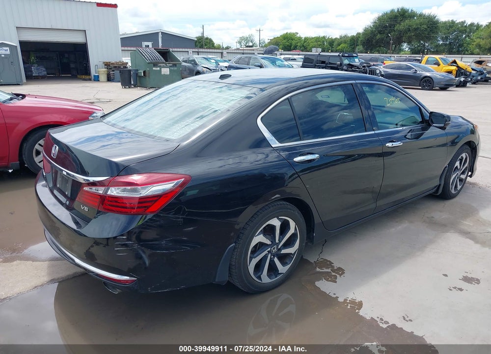 2017 HONDA ACCORD EX-L V6 VIN: 1HGCR3F87HA033232