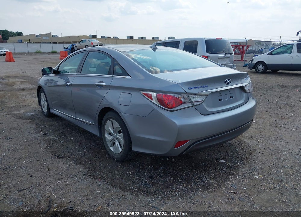 2014 HYUNDAI SONATA HYBRID VIN: KMHEC4A4XEA113926