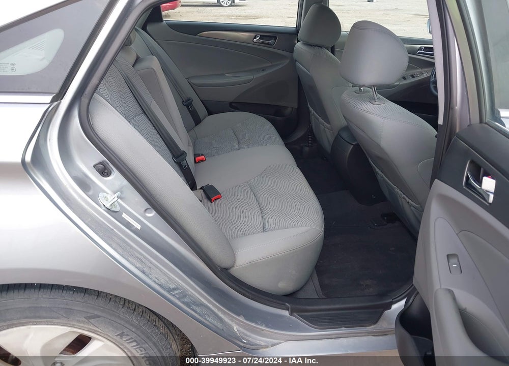 2014 HYUNDAI SONATA HYBRID VIN: KMHEC4A4XEA113926