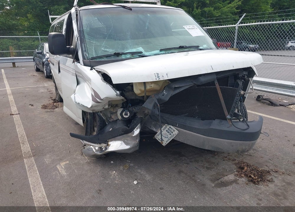 2004 CHEVROLET EXPRESS VIN: 1GNFG15T241154697