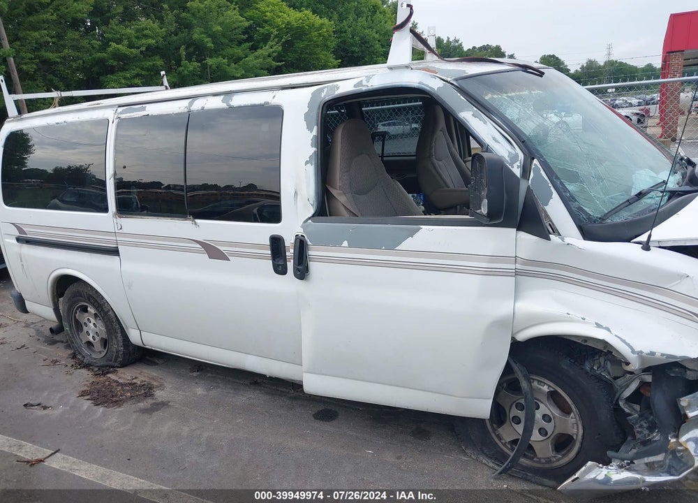 2004 CHEVROLET EXPRESS VIN: 1GNFG15T241154697