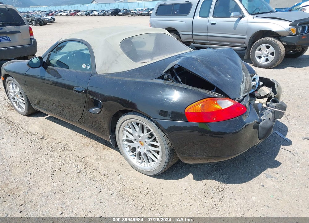 2000 PORSCHE BOXSTER VIN: WP0CA2984YU621261
