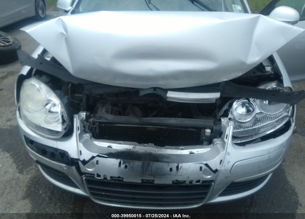 2010 VOLKSWAGEN JETTA LIMITED EDITION VIN: 3VWAX7AJ1AM143258