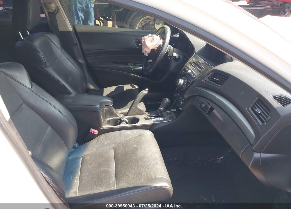 2013 ACURA ILX 2.0L VIN: 19VDE1F76DE013774