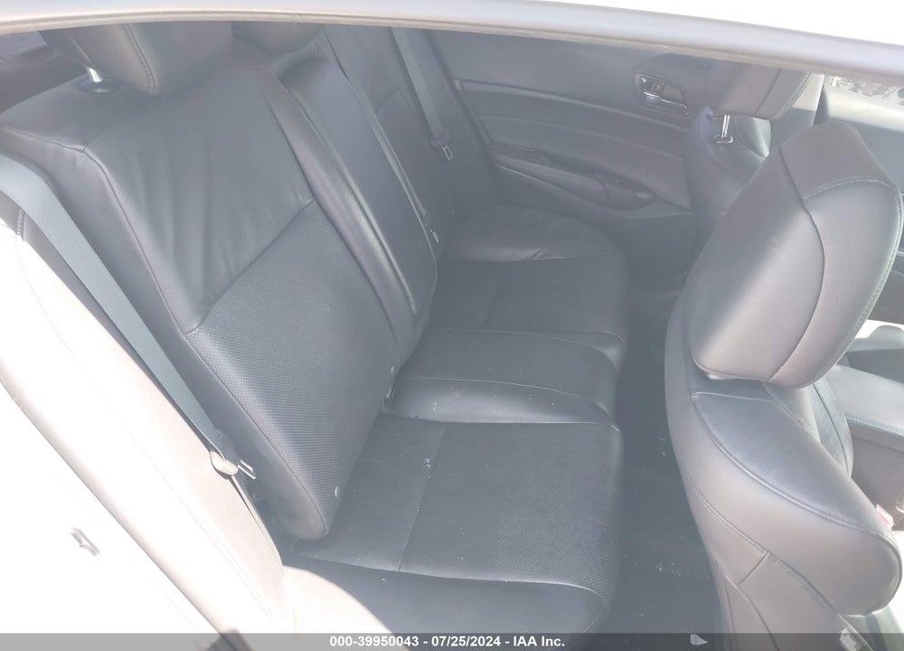 2013 ACURA ILX 2.0L VIN: 19VDE1F76DE013774