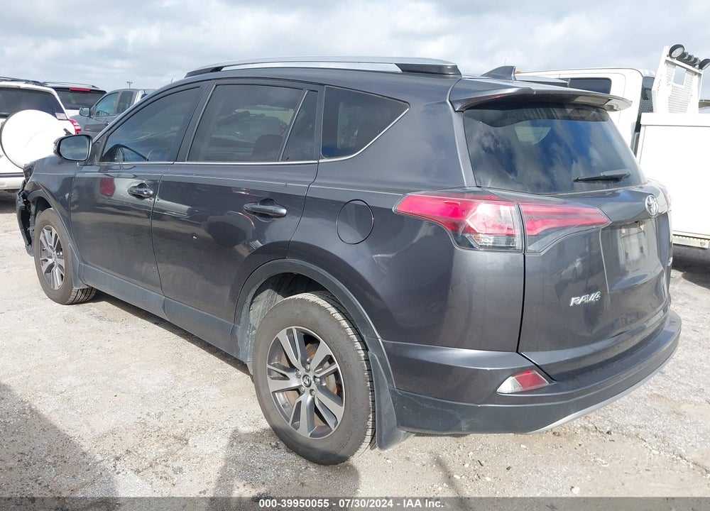 2018 TOYOTA RAV4 VIN: JTMWFREV8JJ199330
