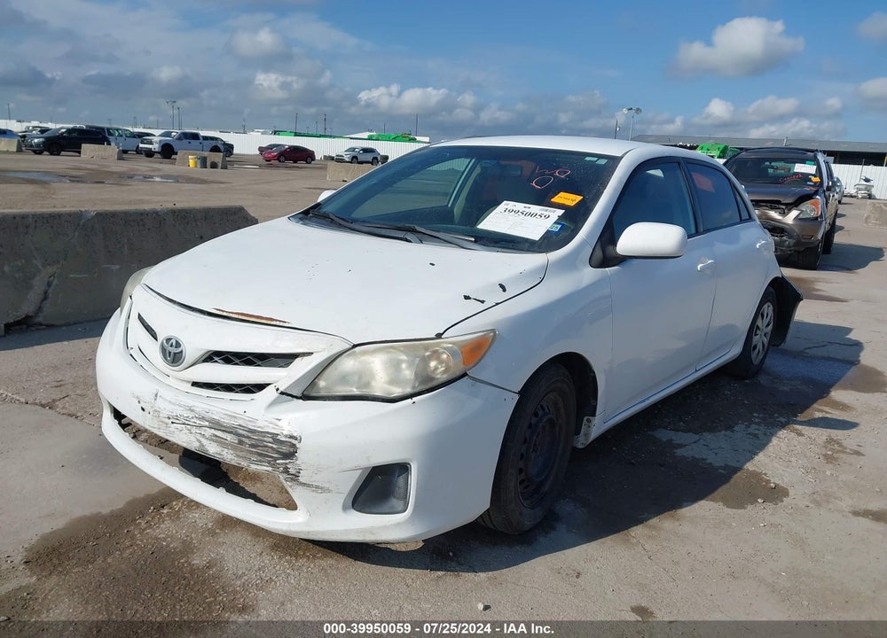 2011 TOYOTA COROLLA LE VIN: 2T1BU4EE3BC545840