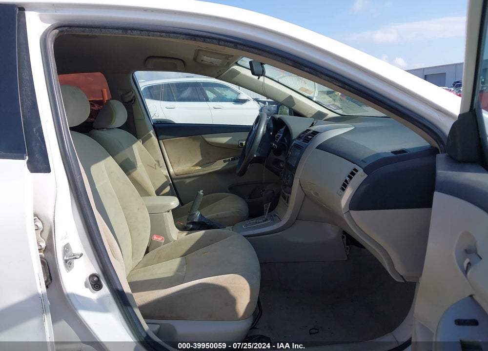 2011 TOYOTA COROLLA LE VIN: 2T1BU4EE3BC545840