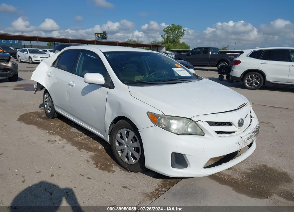 2011 TOYOTA COROLLA LE VIN: 2T1BU4EE3BC545840