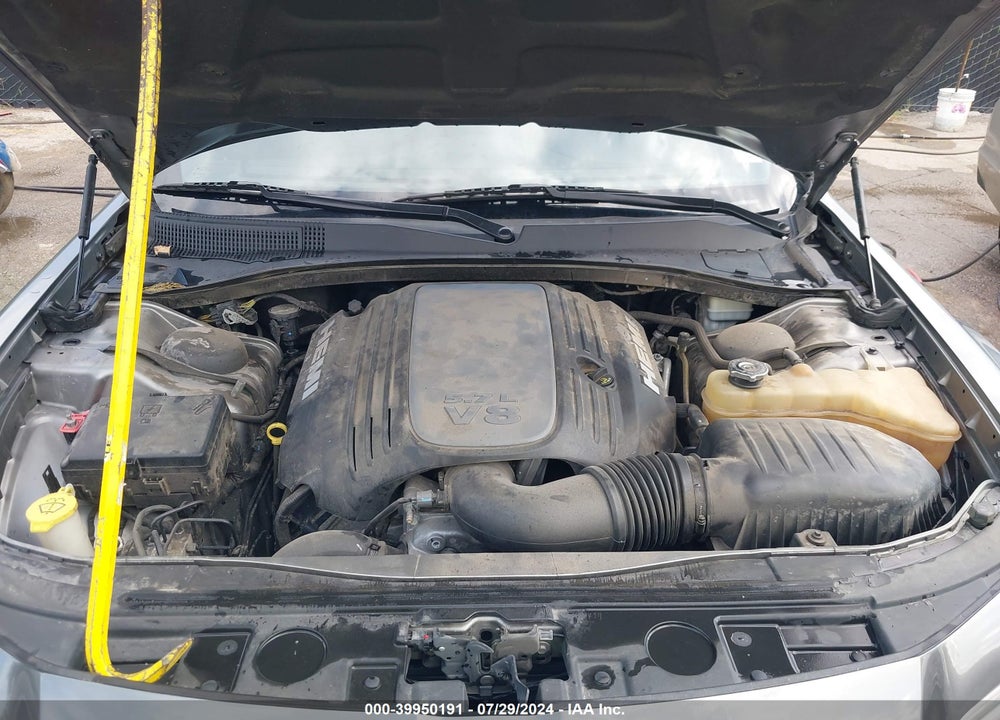 2011 CHRYSLER 300C VIN: 2C3CA6CTXBH583084