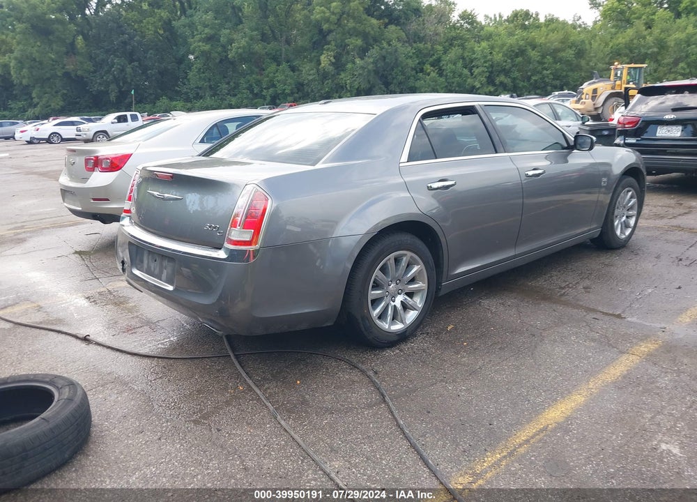 2011 CHRYSLER 300C VIN: 2C3CA6CTXBH583084
