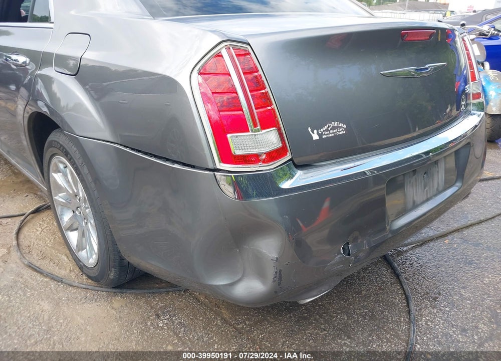 2011 CHRYSLER 300C VIN: 2C3CA6CTXBH583084