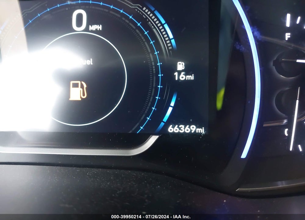 2020 HYUNDAI SANTA FE SEL VIN: 5NMS33AD6LH166093