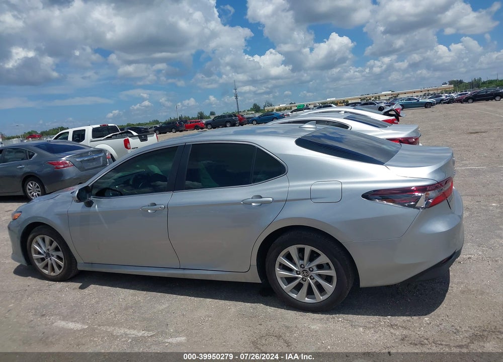 2024 TOYOTA CAMRY LE VIN: 4T1R11AK1RU921154