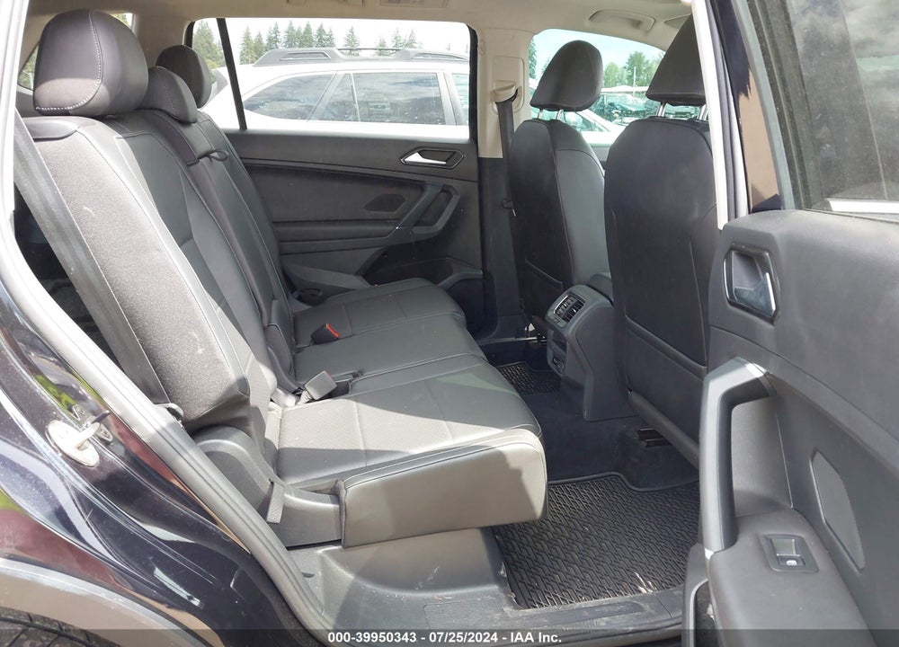 2018 VOLKSWAGEN TIGUAN 2.0T SE/2.0T SEL VIN: 3VV2B7AX5JM160236