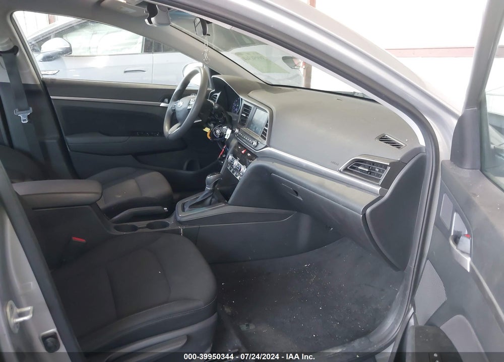 2020 HYUNDAI ELANTRA VIN: 5NPD84LF9LH573262