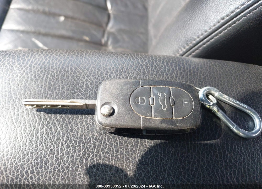 1999 AUDI A6 VIN: WAUBA24BXXN105555