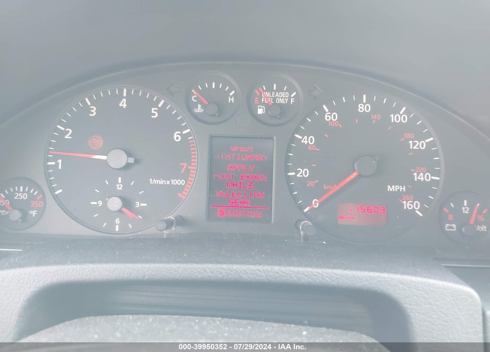 1999 AUDI A6 VIN: WAUBA24BXXN105555