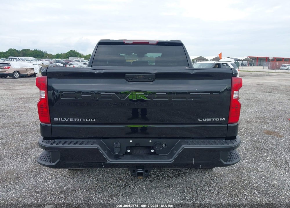 2024 CHEVROLET SILVERADO 1500 2WD SHORT BED CUSTOM VIN: 1GCPABEK5RZ302345