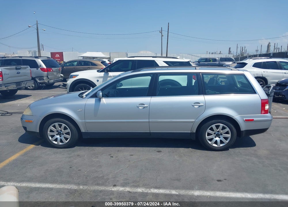 2002 VOLKSWAGEN PASSAT GLS VIN: WVWVD63B42E376975