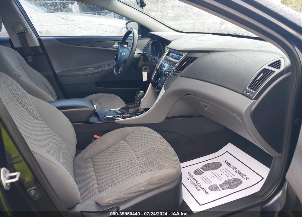 2013 HYUNDAI SONATA GLS VIN: 5NPEB4AC8DH624850