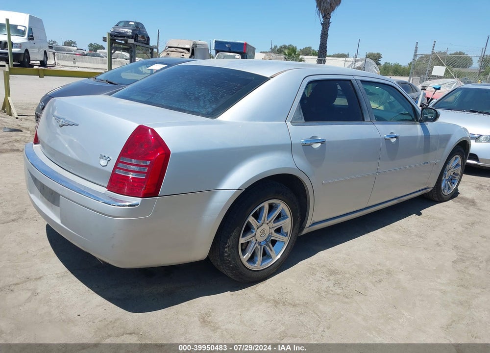 2005 CHRYSLER 300C VIN: 2C3JA63HX5H548116