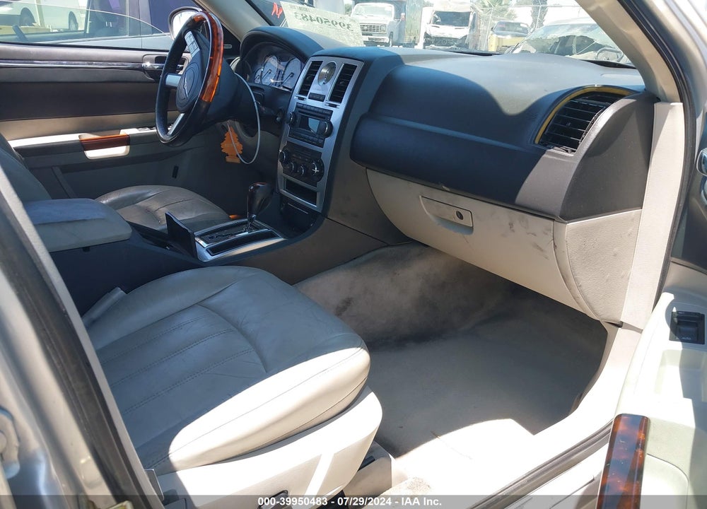 2005 CHRYSLER 300C VIN: 2C3JA63HX5H548116