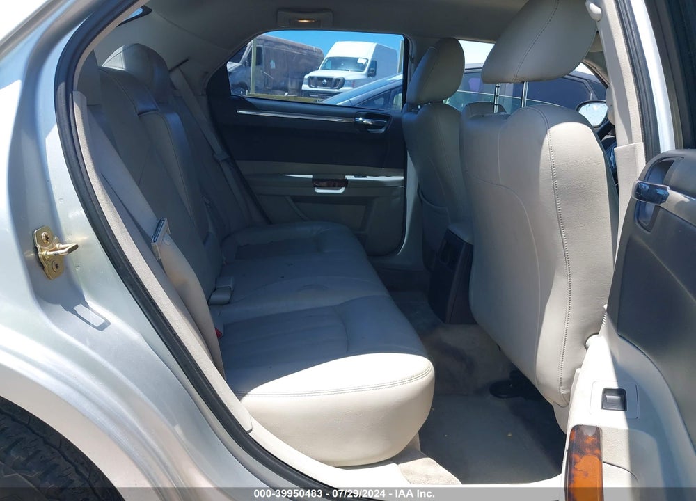 2005 CHRYSLER 300C VIN: 2C3JA63HX5H548116