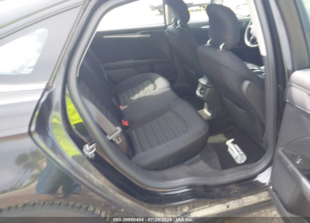 2013 FORD FUSION SE VIN: 3FA6P0H74DR328993